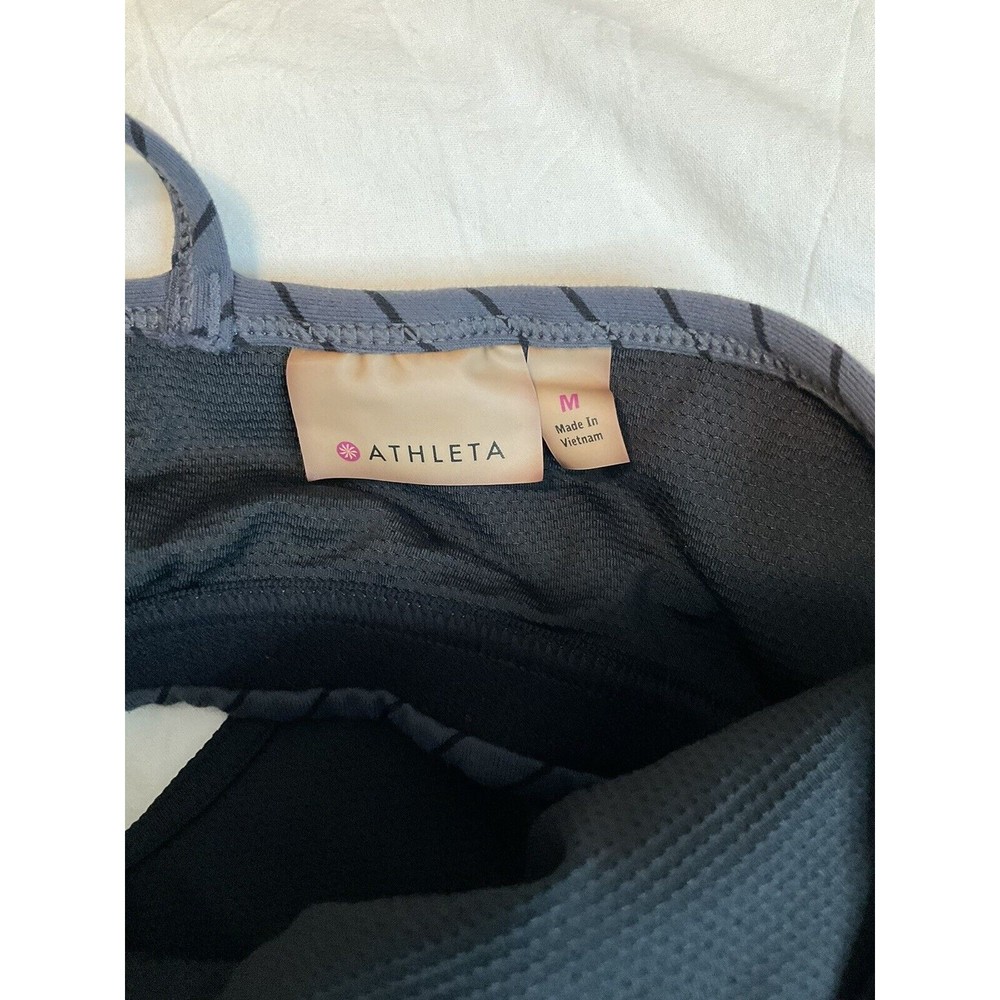 Athleta Woman’s Mesh Tank Top W/Cutout Sides Black/Gray Built In Bra Size Medium - Picture 4 of 9